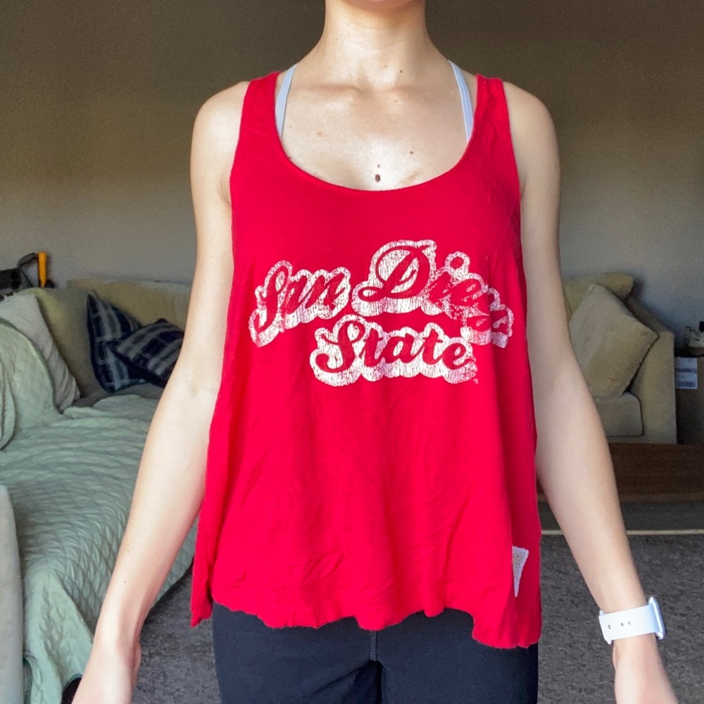 SDSU Red Flowy Backless Top! 🔴⚫️